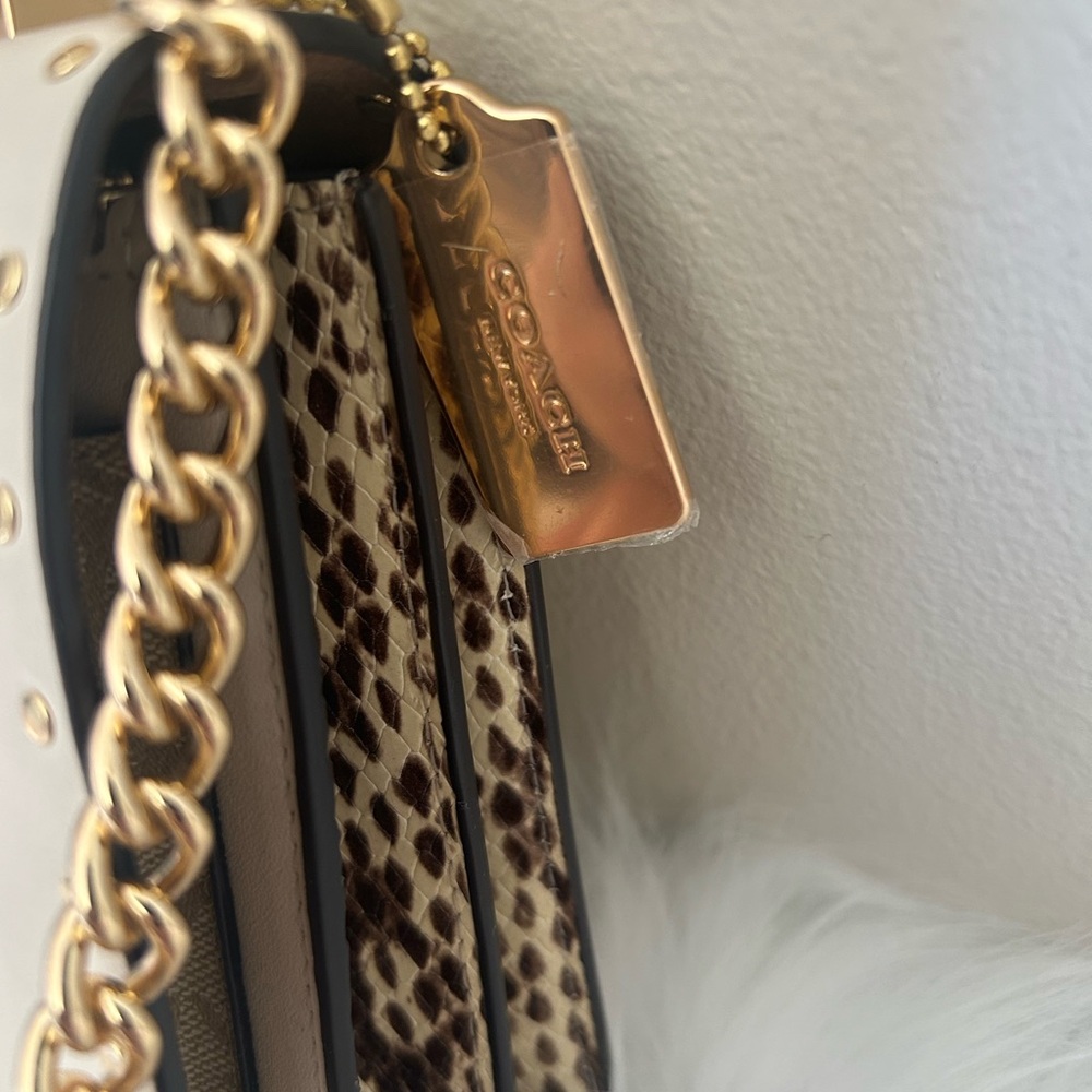 Coach Klare Shoulder Bag Chalk White Leather Signature Canvas‎ Snakeskin Rivets - Picture 3 of 11